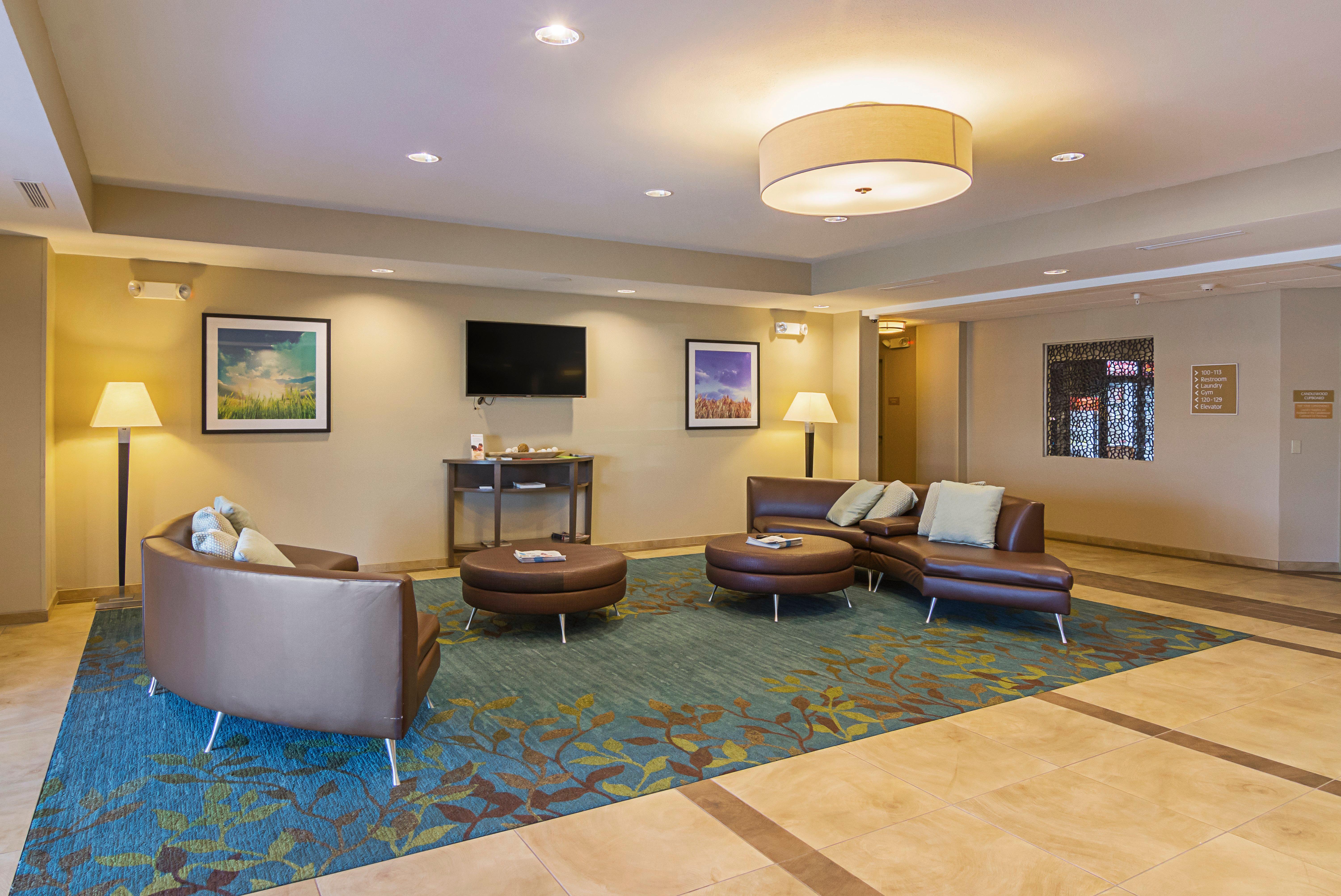 Candlewood Suites - Pensacola - University Area By Ihg Екстериор снимка