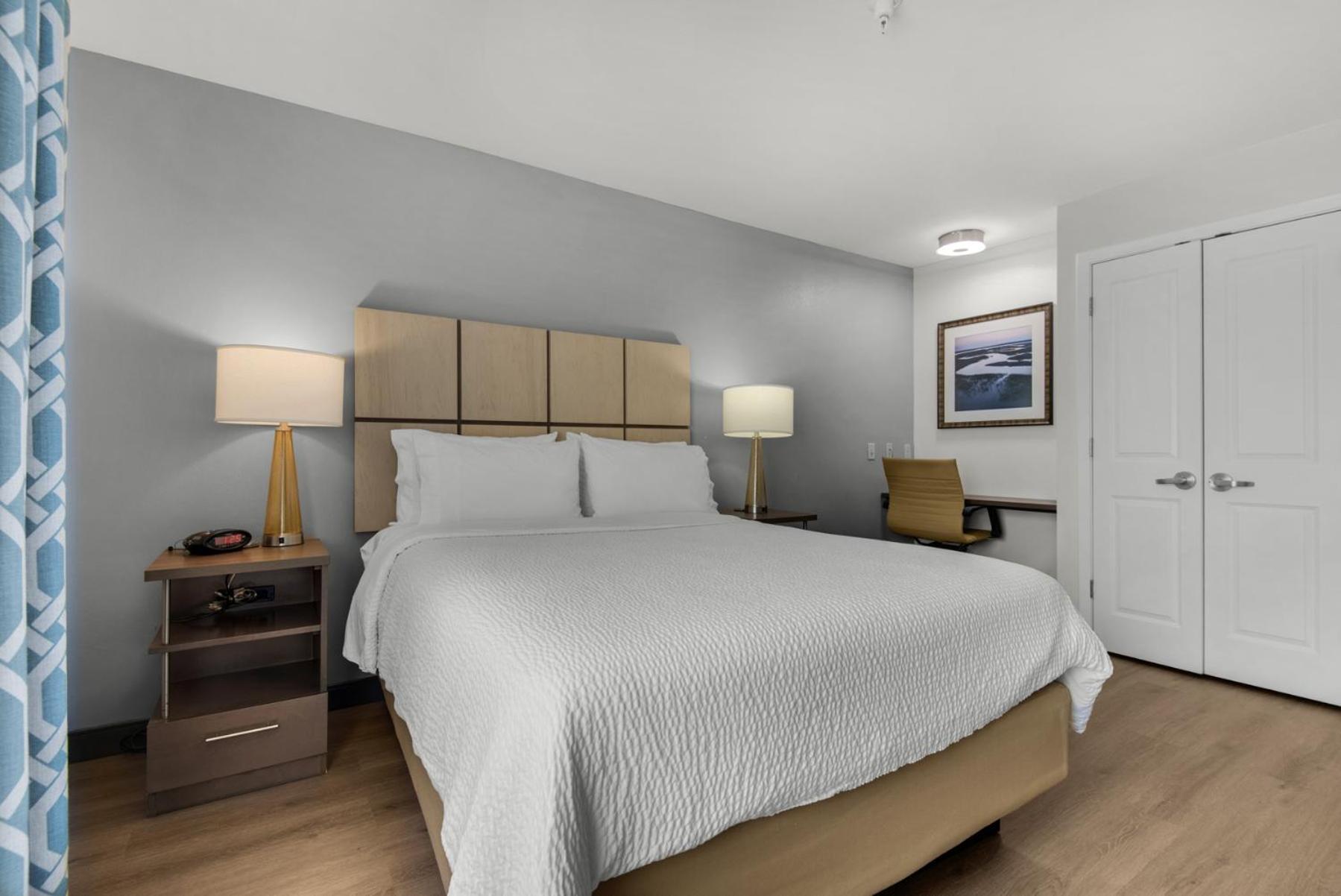 Candlewood Suites - Pensacola - University Area By Ihg Екстериор снимка