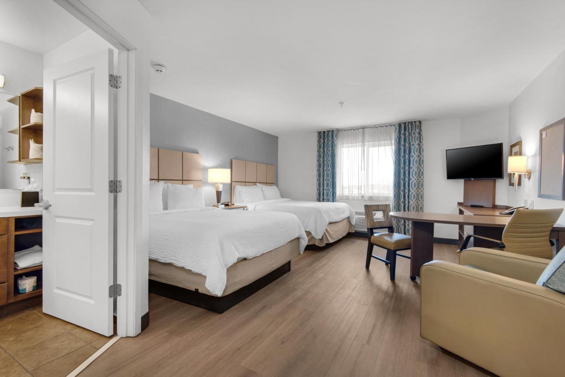 Candlewood Suites - Pensacola - University Area By Ihg Екстериор снимка